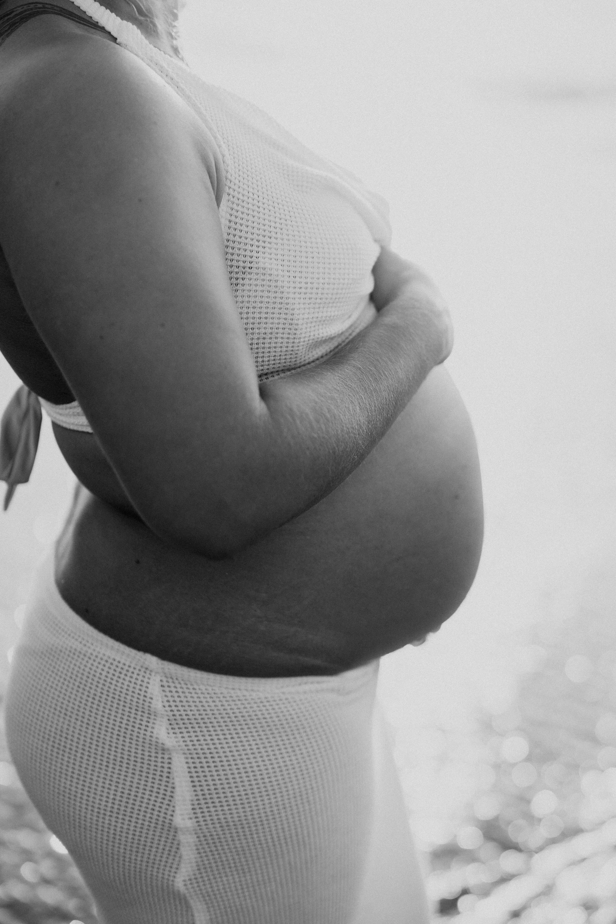 Maternity At Muaya Beach